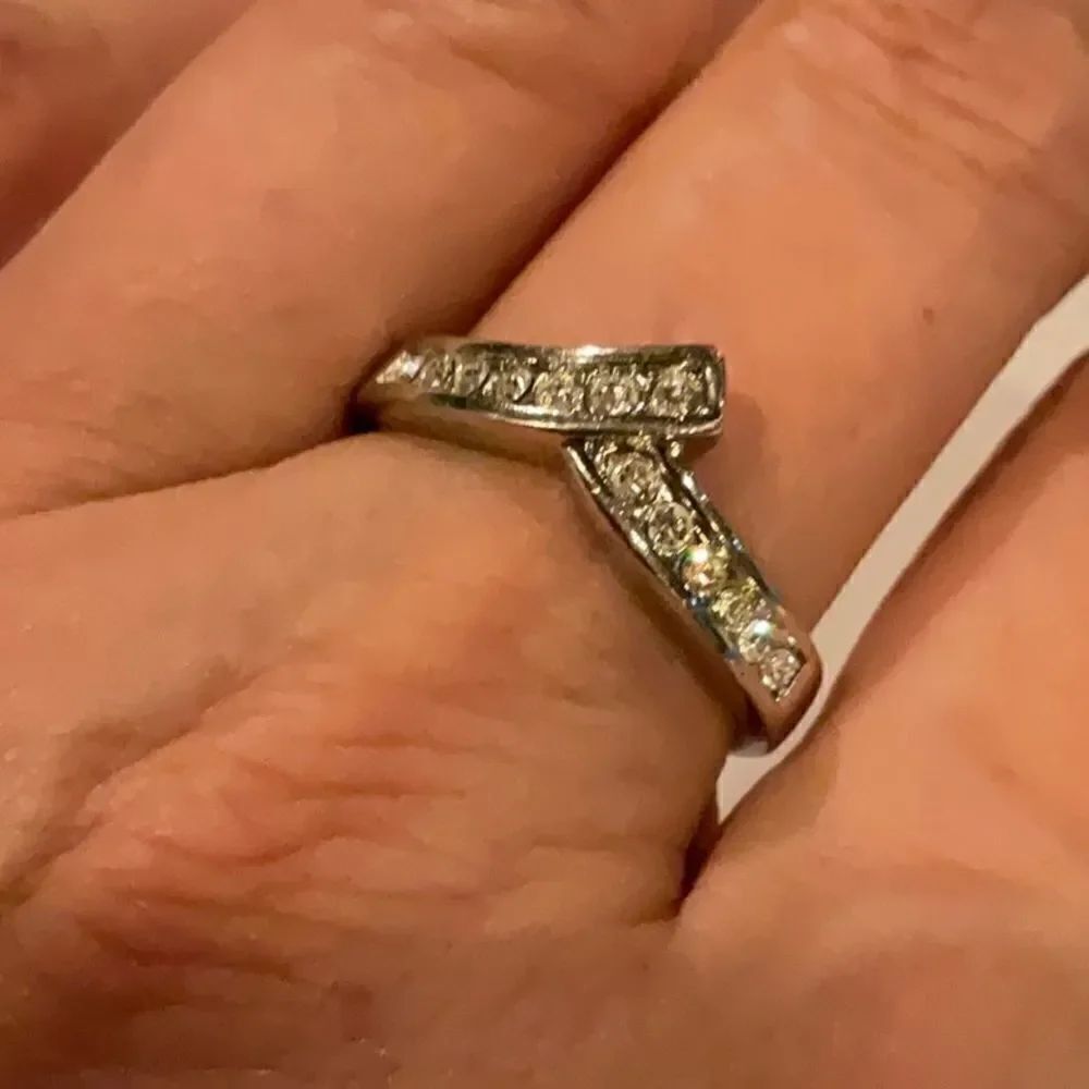 Beautiful silver ring - Picture 4 of 4